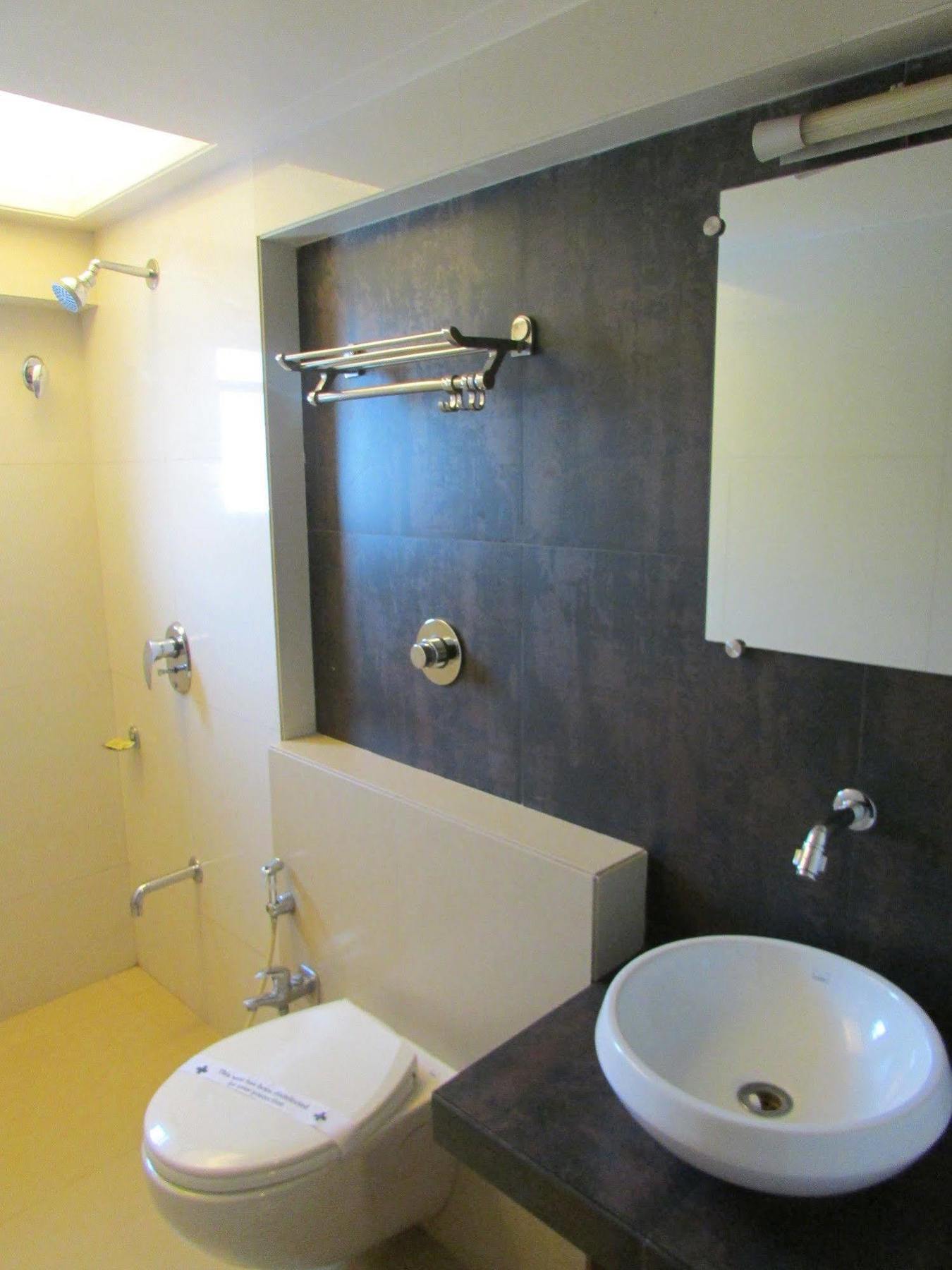 Hotel Mourya Residency Thane Eksteriør billede